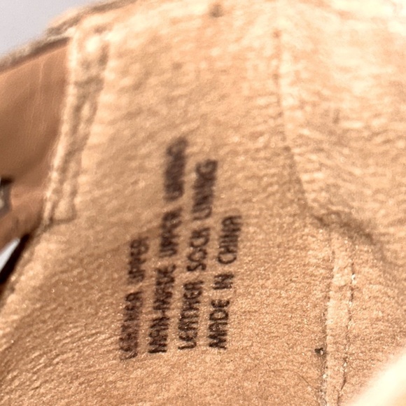 Earth Cutout Leather Wedge Sandals Size 12 - EUC - Picture 9 of 10